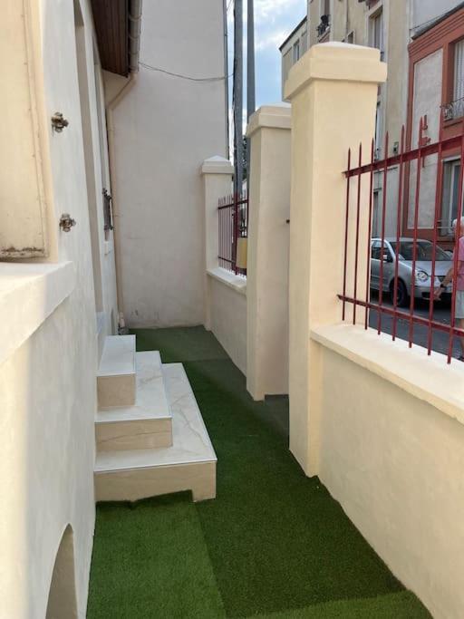 La Maison Rayofam, A 30 Min De Paris, A 5 Min Du Stade De France Saint-Denis  Exterior photo